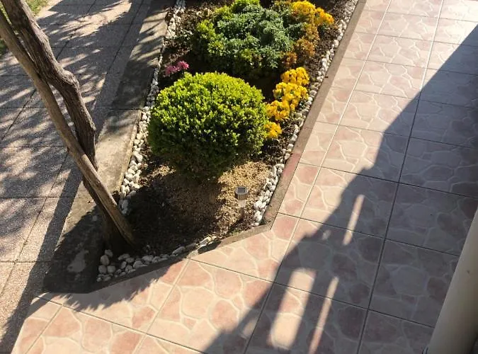 Anamar Gostinjska kuća 3*